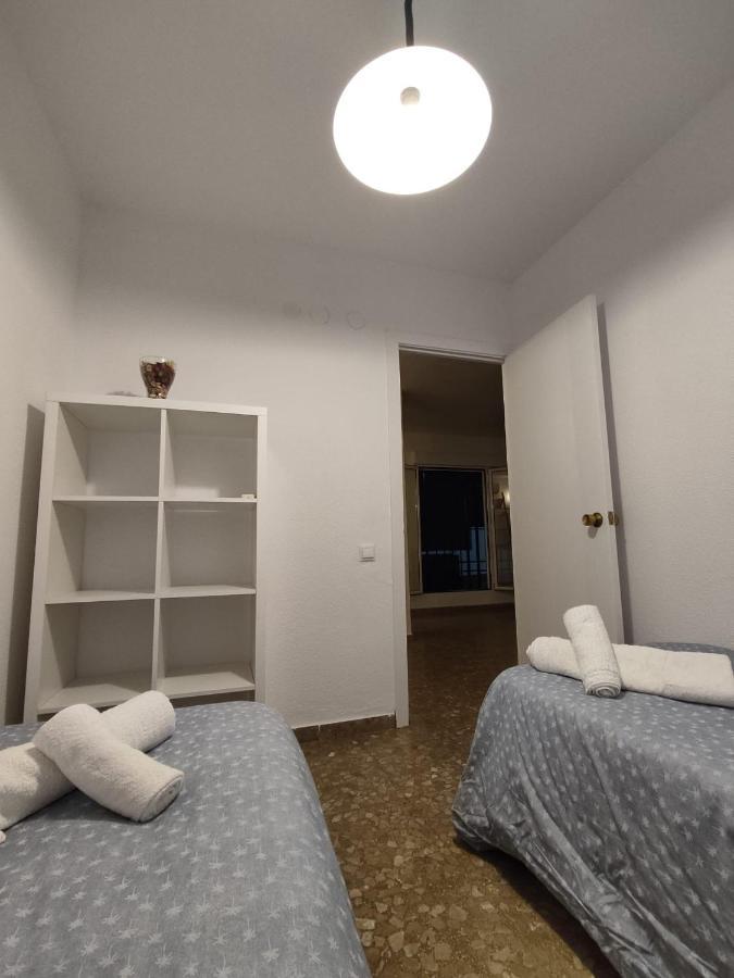 Appartamento Tu Ático Lindo Cordova Esterno foto